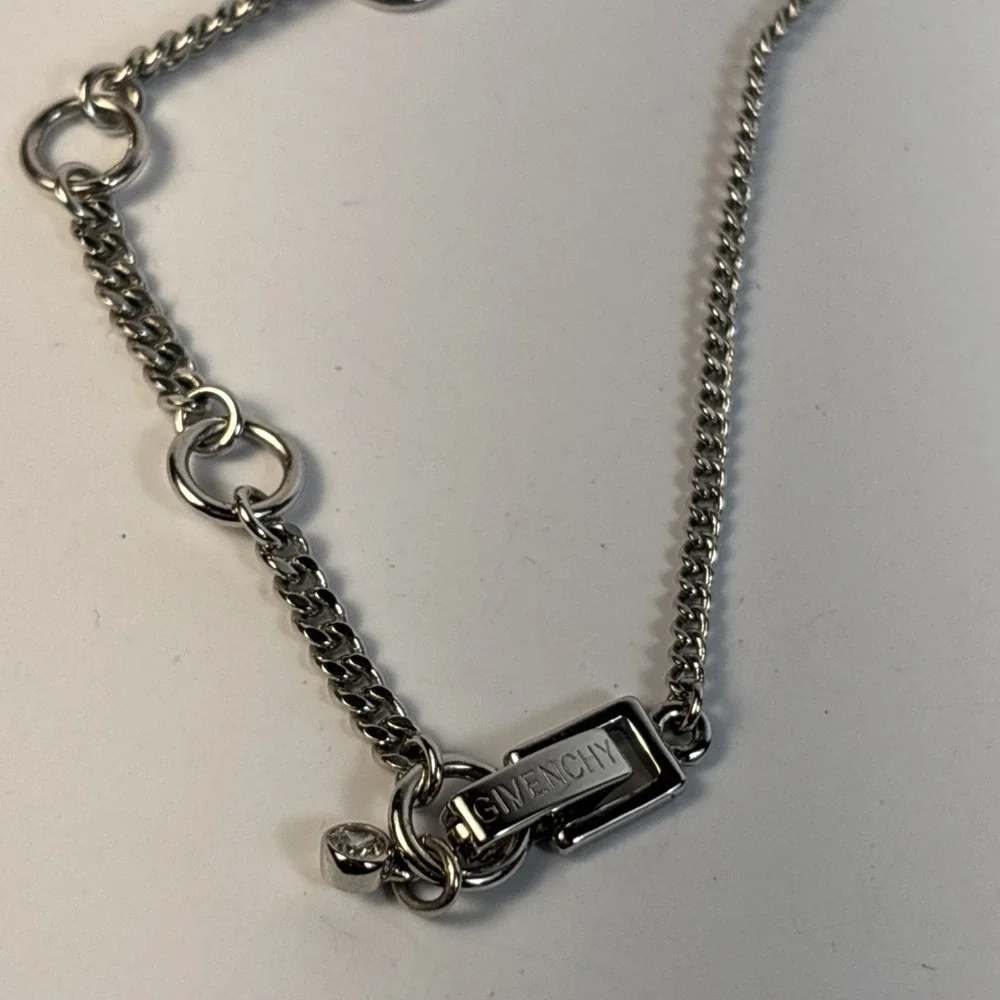 Necklace Rhinestones Multi Strand Delicate Bib Style Givenchy Silver Tone‎ 90s